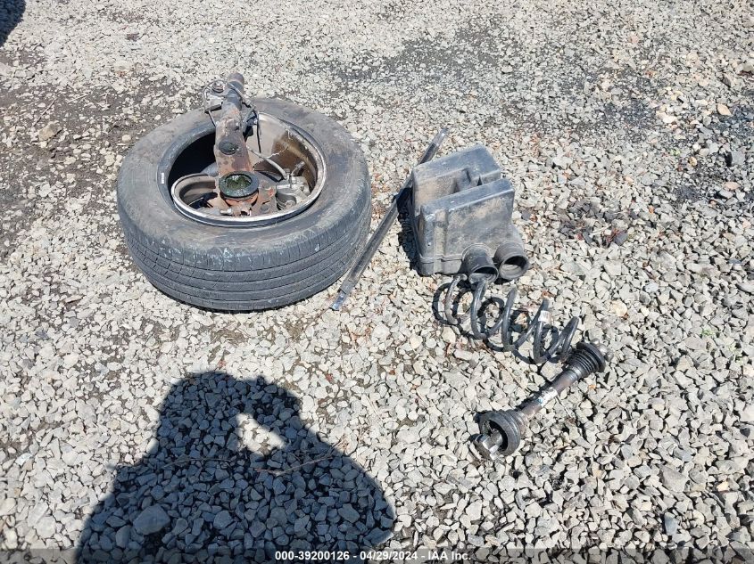 2018 Ford Escape Sel VIN: 1FMCU9HD8JUB28425 Lot: 39200126