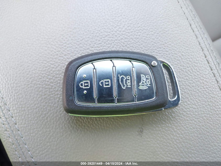 2017 HYUNDAI TUCSON LIMITED - KM8J3CA29HU274276