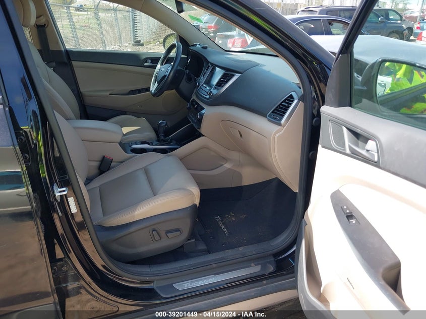 2017 HYUNDAI TUCSON LIMITED - KM8J3CA29HU274276