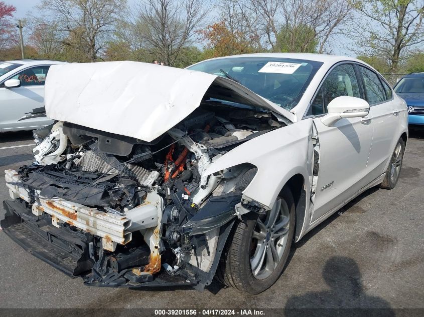 2015 Ford Fusion Hybrid Titanium VIN: 3FA6P0RU3FR159055 Lot: 39201556