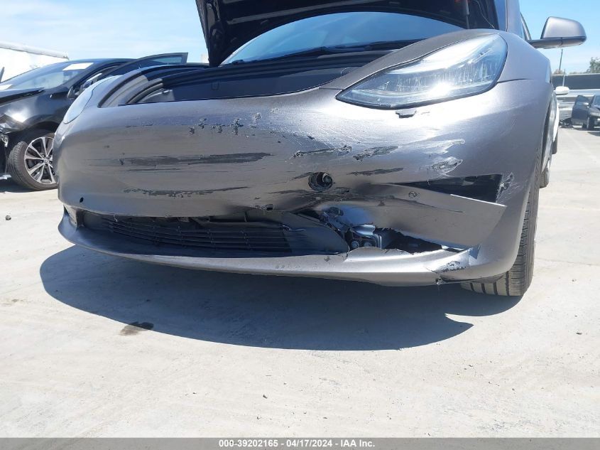 2019 Tesla Model 3 Long Range/Mid Range/Standard Range/Standard Range Plus VIN: 5YJ3E1EAXKF361679 Lot: 39202165