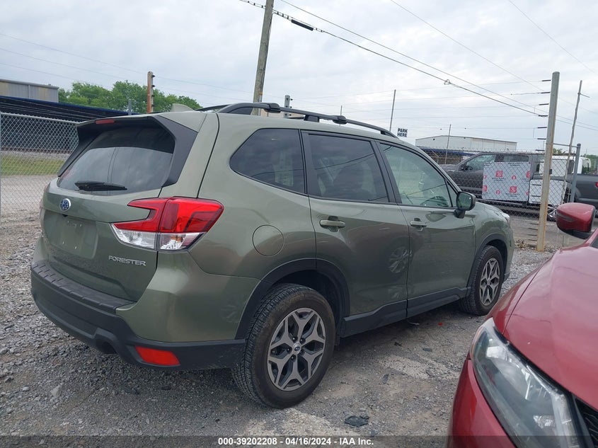 2020 SUBARU FORESTER PREMIUM - JF2SKAJC0LH580312