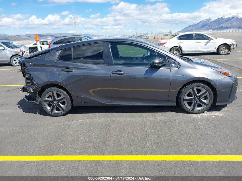 VIN JTDKAMFU5M3135731 2021 TOYOTA PRIUS XLE