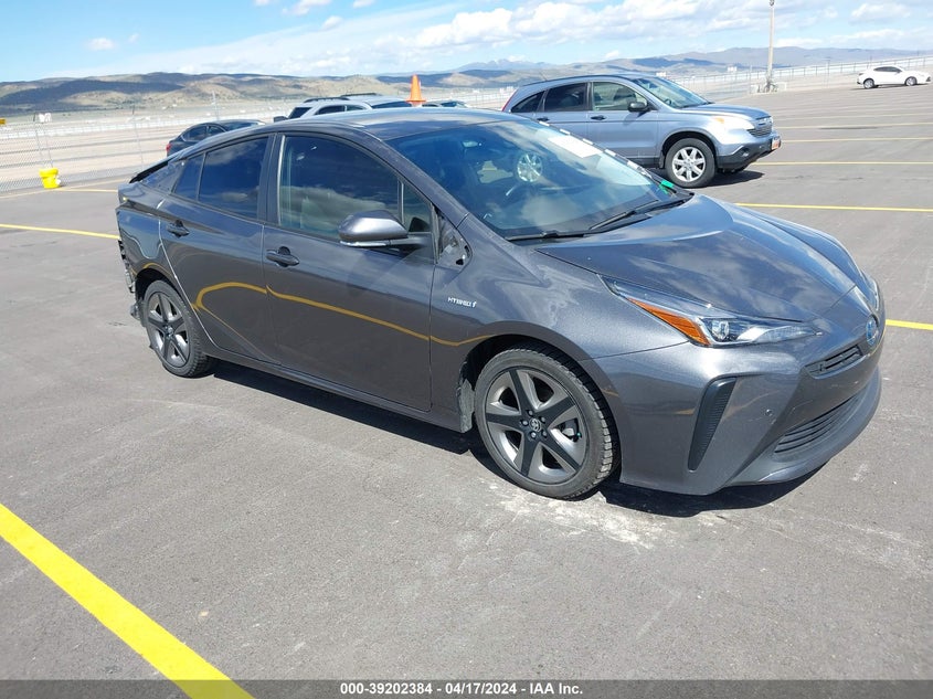 VIN JTDKAMFU5M3135731 2021 TOYOTA PRIUS XLE