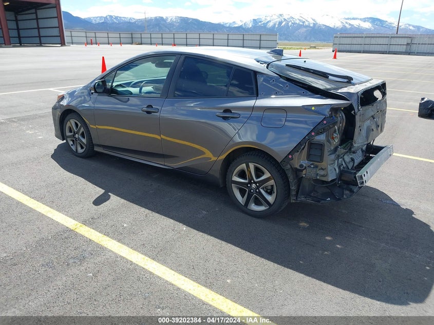 VIN JTDKAMFU5M3135731 2021 TOYOTA PRIUS XLE