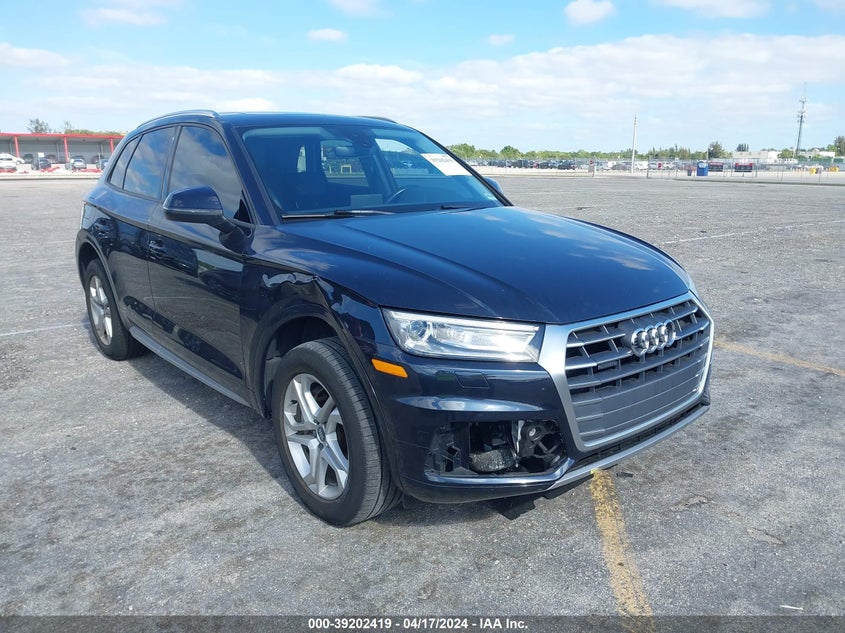 VIN WA1ANAFY8J2022899 2018 AUDI Q5 PREMIUM