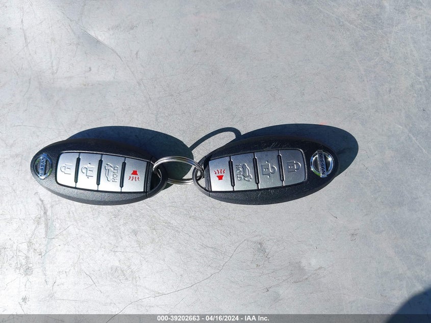 2016 NISSAN ROGUE SL - 5N1AT2MV3GC834653