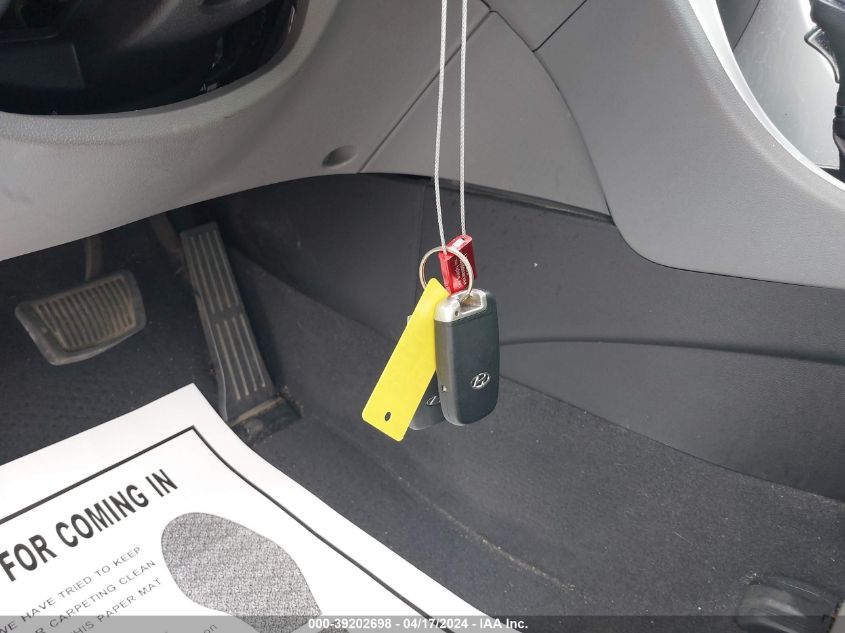 2015 Hyundai Sonata Hybrid VIN: KMHEC4A40FA120367 Lot: 39202698