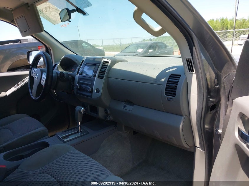 2017 NISSAN FRONTIER SV - 1N6AD0ERXHN744832