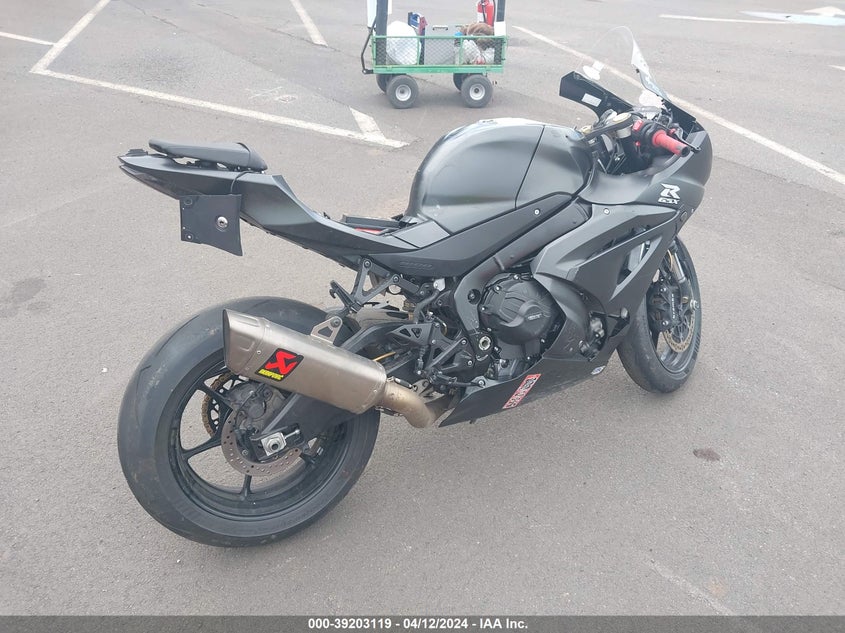 2022 SUZUKI GSX-R1000 - JS1DM11B4N7100204