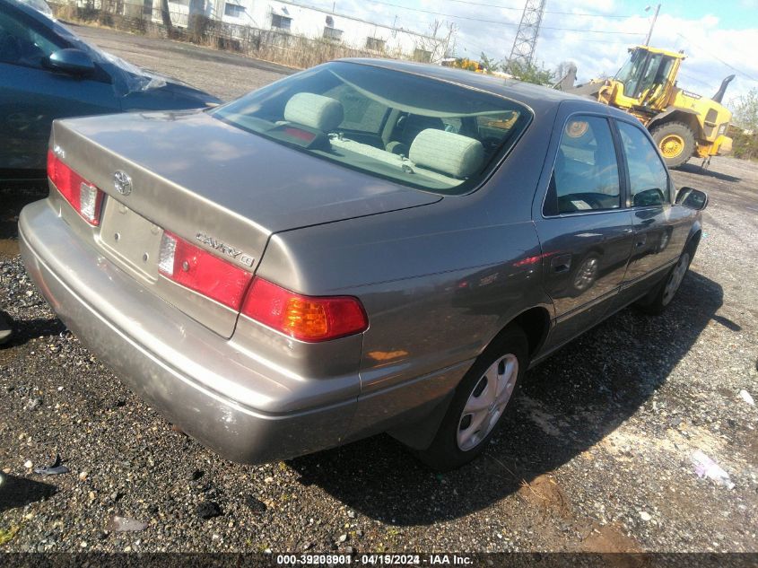 2001 Toyota Camry Ce VIN: 4T1BG22K51U049392 Lot: 39203901