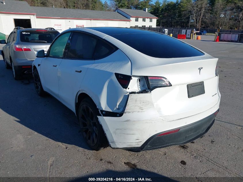 2021 Tesla Model Y Long Range Dual Motor All-Wheel Drive VIN: 5YJYGAEE4MF200735 Lot: 39204216