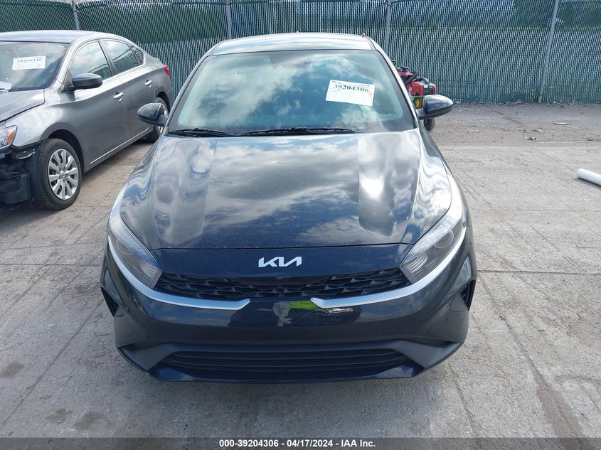 VIN 3KPF24AD0RE748071 2024 KIA FORTE LXS