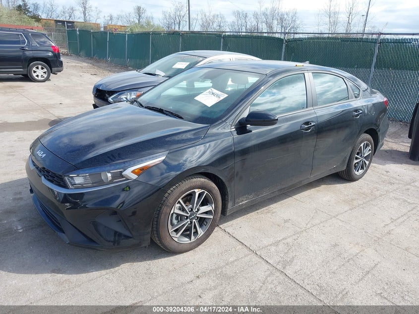 VIN 3KPF24AD0RE748071 2024 KIA FORTE LXS