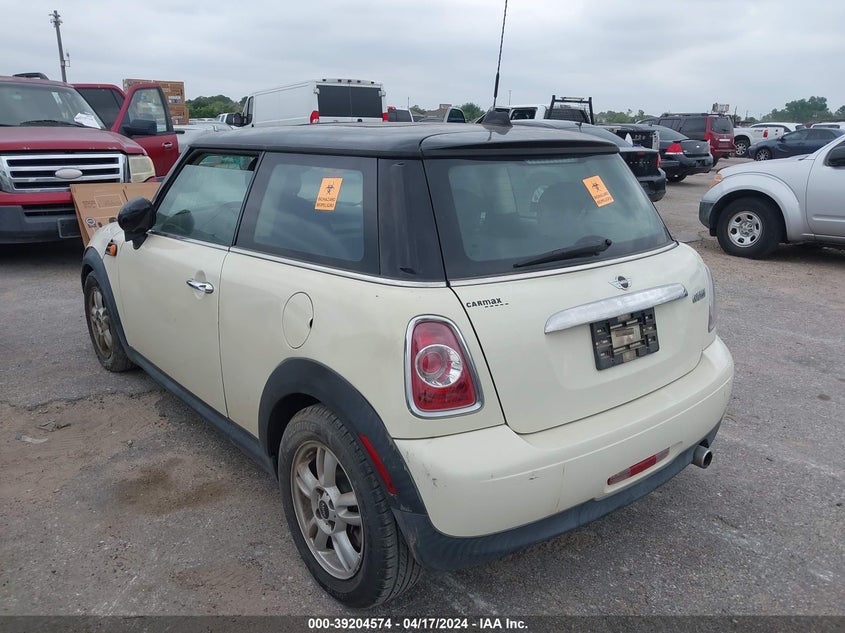 2013 Mini Hardtop Cooper VIN: WMWSU3C5XDT686507 Lot: 39204574