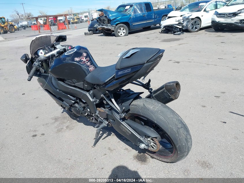 2012 KAWASAKI ZX600 R - JKAZX4R18CA033827