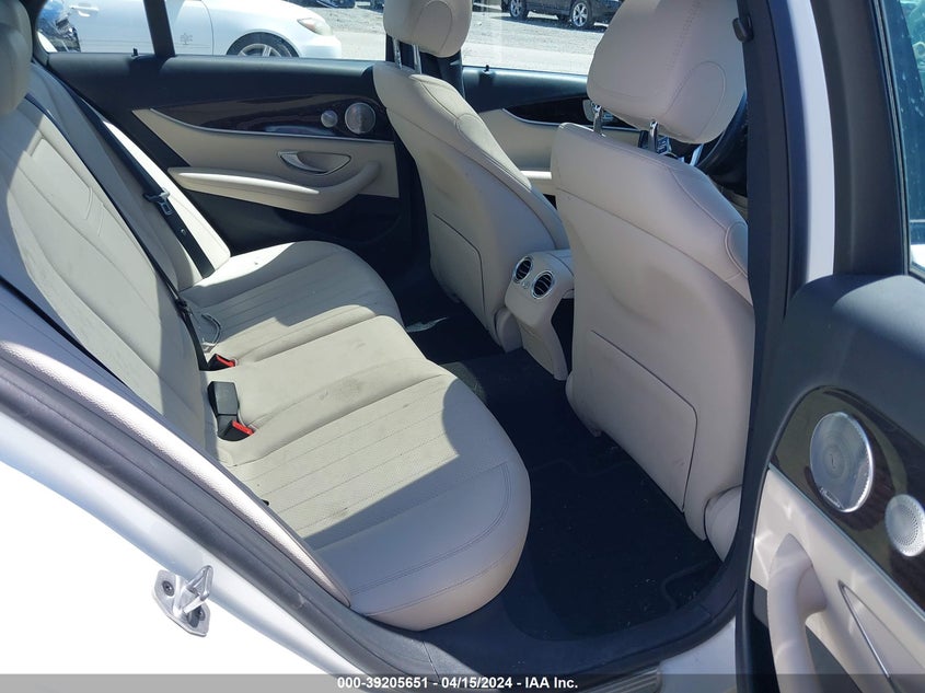 2019 MERCEDES-BENZ E 300 VIN: WDDZF4JB7KA601311