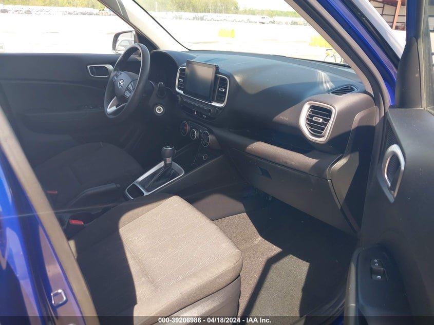 2021 Hyundai Venue Se VIN: KMHRB8A30MU099681 Lot: 39206986