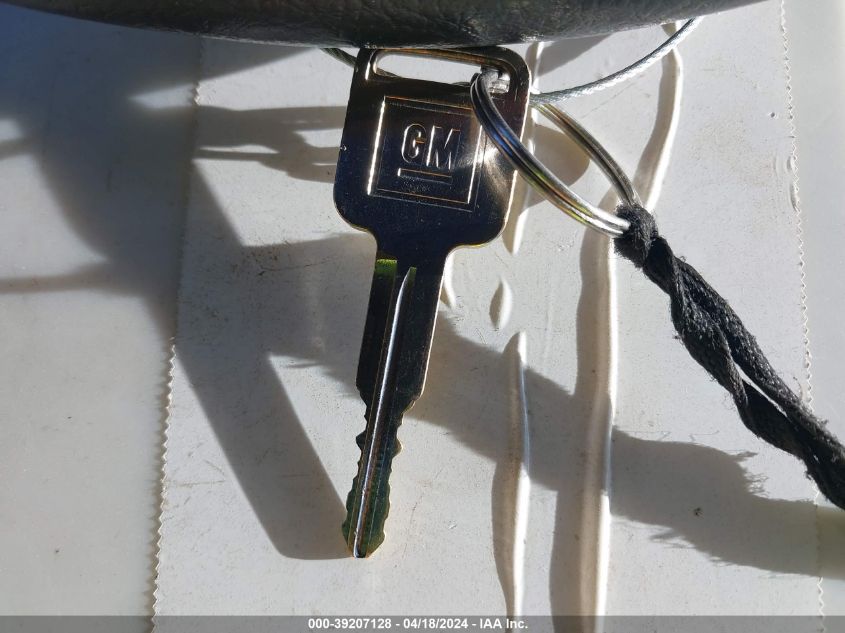 1998 Chevrolet Tracker VIN: 2CNBE1361W6917427 Lot: 39207128