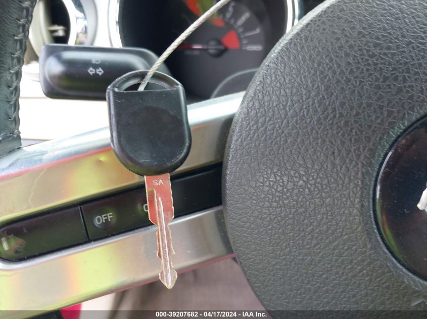 2006 Ford Mustang Gt VIN: 1ZVHT85H665162005 Lot: 39207682