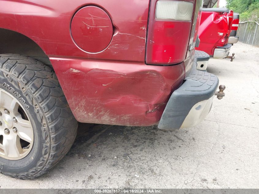 2002 Chevrolet Tahoe Ls VIN: 1GNEC13Z02J307993 Lot: 39207817