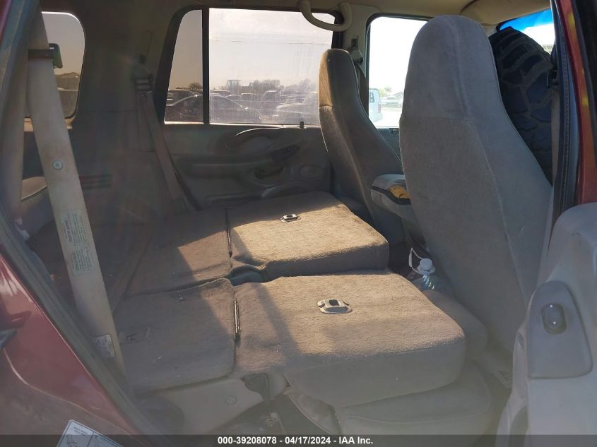 1997 Ford Expedition Eddie Bauer/Xlt VIN: 1FMFU18L1VLA94006 Lot: 39208078