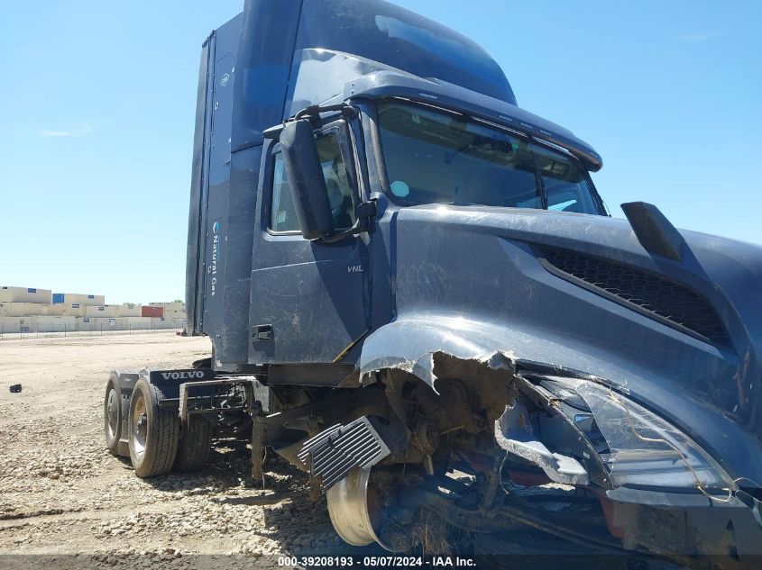 2022 Volvo Vnl VIN: 4V4NC9UG2NN318502 Lot: 39208193