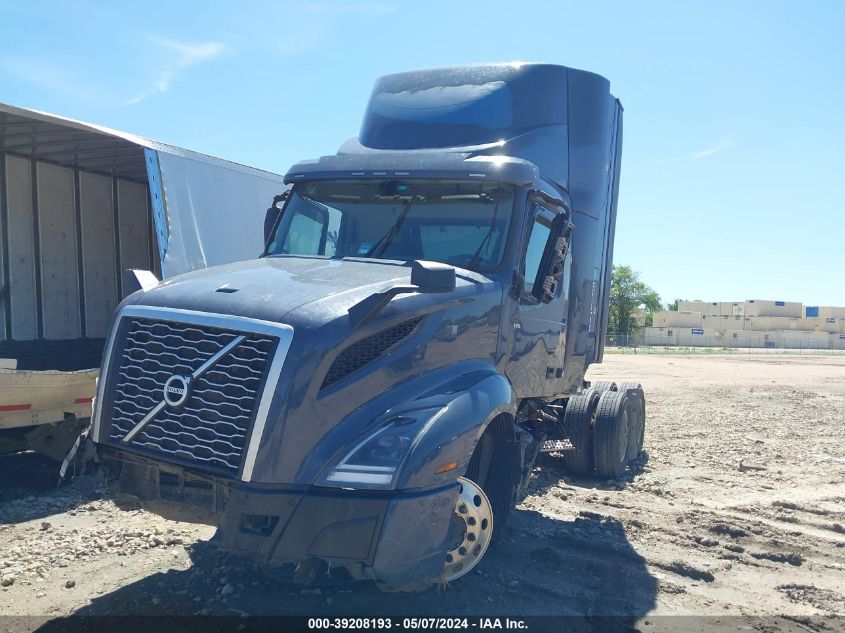 2022 Volvo Vnl VIN: 4V4NC9UG2NN318502 Lot: 39208193