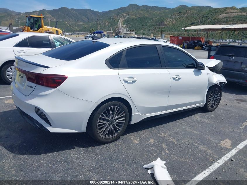 2022 Kia Forte Gt Line VIN: 3KPF54AD3NE512726 Lot: 39208214