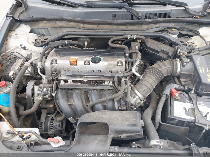 2010 Honda Accord 2.4 Ex-L VIN: 1HGCS1B87AA013728 Lot: 39208441