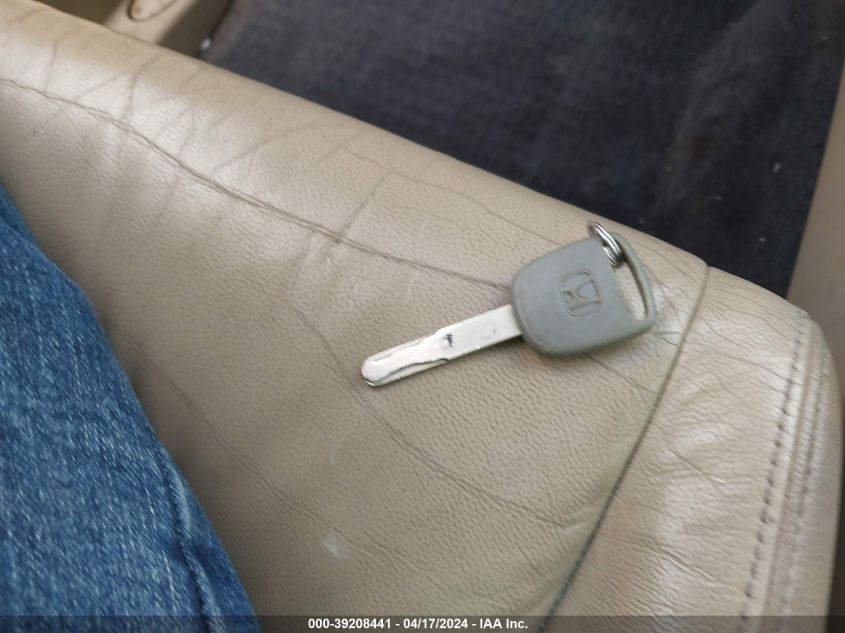 2010 Honda Accord 2.4 Ex-L VIN: 1HGCS1B87AA013728 Lot: 39208441