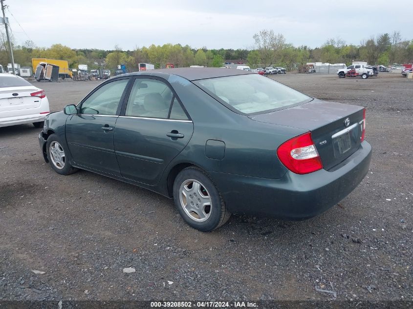 2002 Toyota Camry Le V6 VIN: 4T1BF32K52U522699 Lot: 51893374