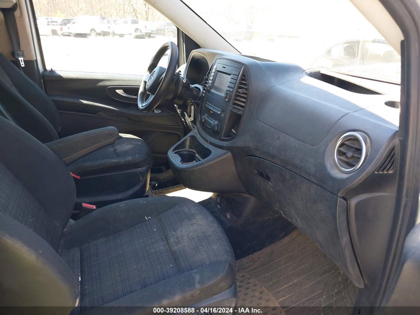 2019 MERCEDES-BENZ METRIS VIN: WD4PG2EE7K3510444