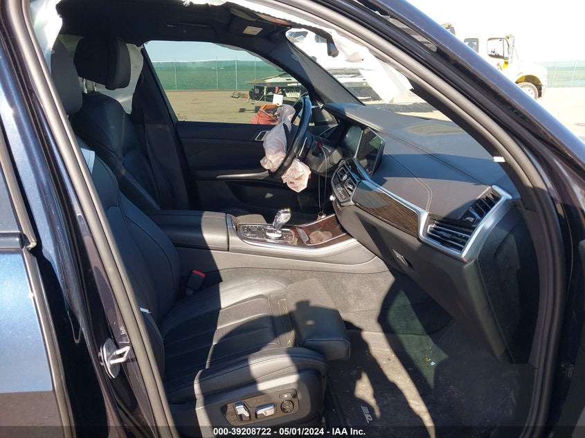 2021 BMW X5 VIN: 5UXCR6C08M9F60191