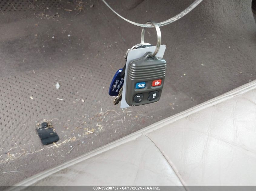 2005 Mercury Grand Marquis Ls/Lse VIN: 2MHHM75WX5X618692 Lot: 39208737