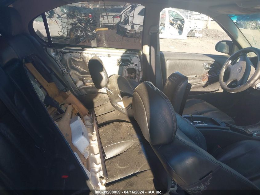 2000 Infiniti I30 Luxury/Touring VIN: JNKCA31A8YT124626 Lot: 39239780