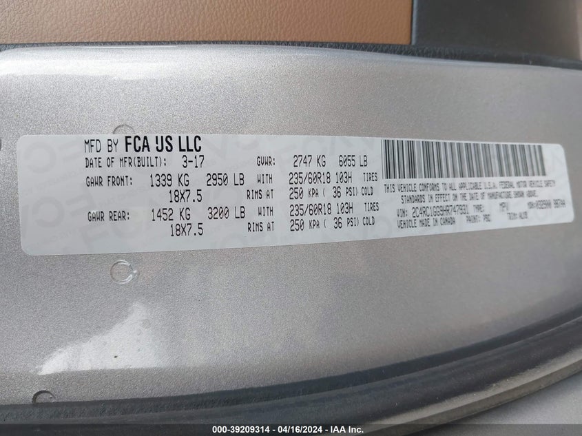 VIN 2C4RC1GG9HR747931 2017 CHRYSLER PACIFICA LIMITED