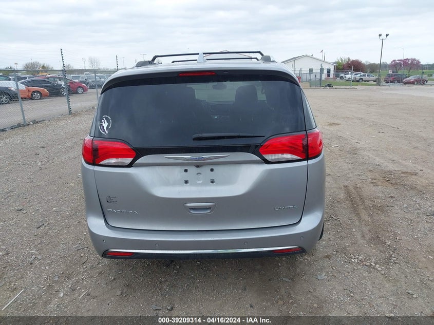 VIN 2C4RC1GG9HR747931 2017 CHRYSLER PACIFICA LIMITED