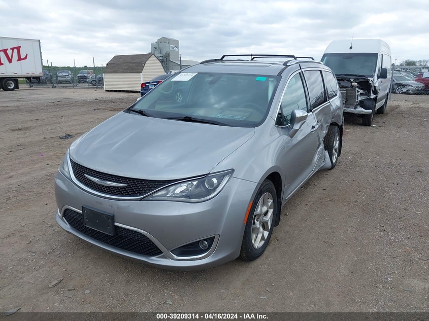 VIN 2C4RC1GG9HR747931 2017 CHRYSLER PACIFICA LIMITED