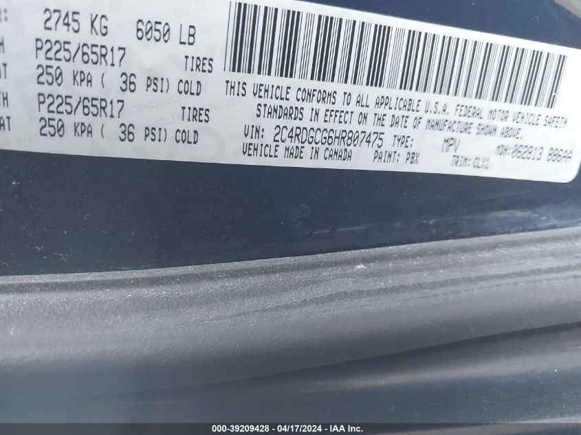 2017 Dodge Grand Caravan Sxt VIN: 2C4RDGCG6HR807475 Lot: 39209428