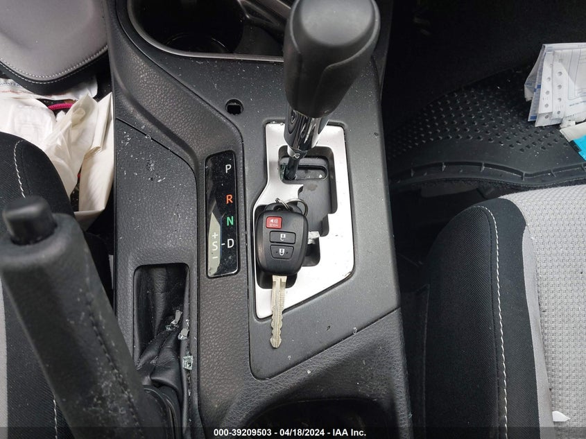 2017 TOYOTA RAV4 XLE - JTMWFREV3HJ718181