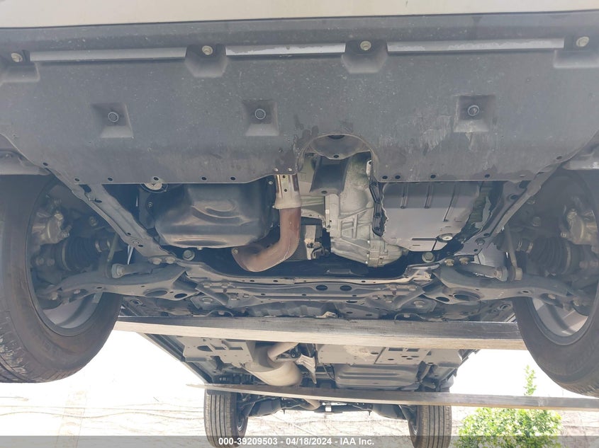 2017 TOYOTA RAV4 XLE - JTMWFREV3HJ718181