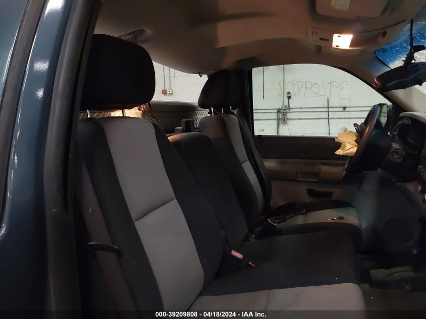 2007 GMC Sierra 1500 Work Truck VIN: 1GTEK14C77E580001 Lot: 39209808