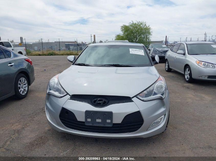 2016 Hyundai Veloster VIN: KMHTC6AD1GU286965 Lot: 39209963