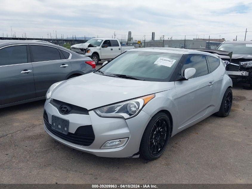 2016 Hyundai Veloster VIN: KMHTC6AD1GU286965 Lot: 39209963