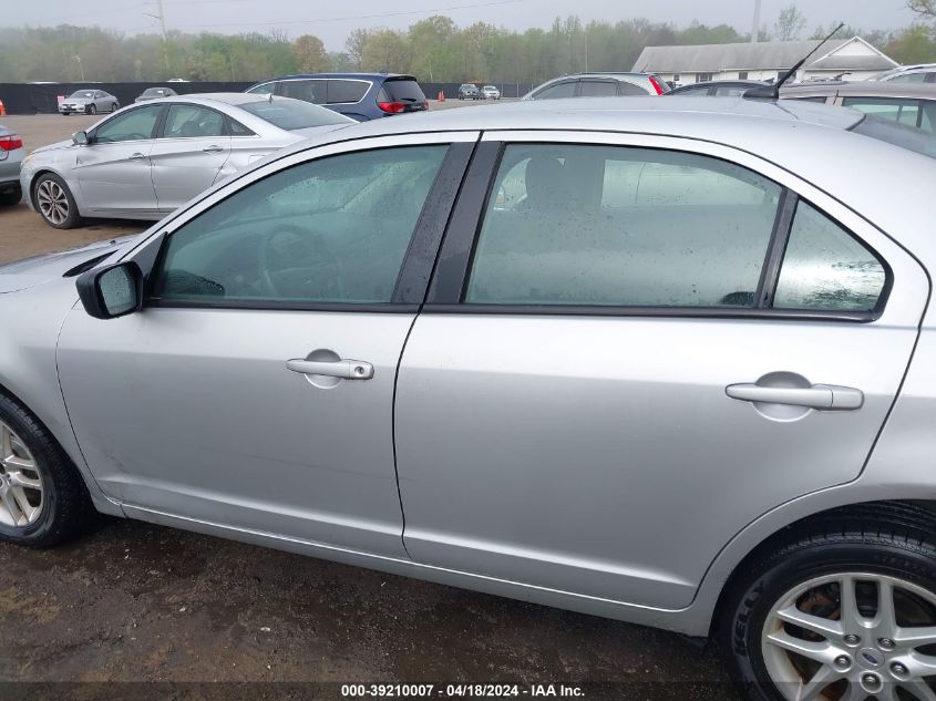 2010 Ford Fusion S VIN: 3FAHP0GA6AR267731 Lot: 39210007