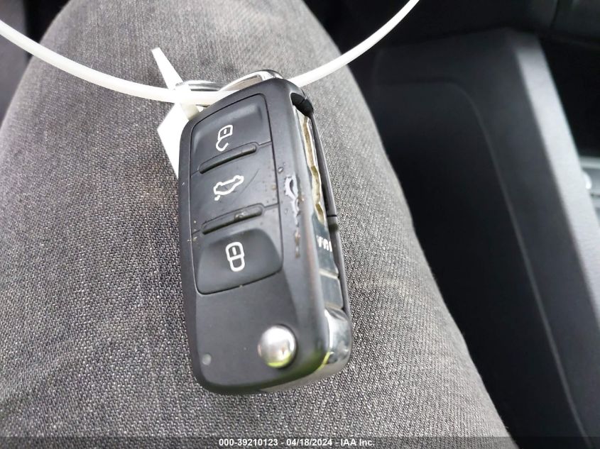 2012 Volkswagen Jetta 2.0L Tdi VIN: 3VW3L7AJ7CM417053 Lot: 39210123