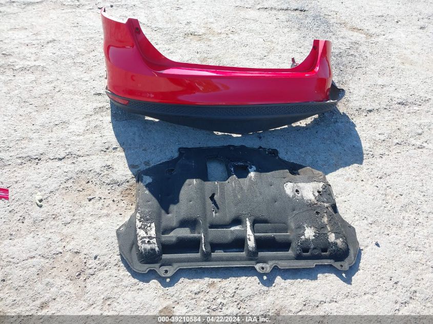 2014 Ford Focus Se VIN: 1FADP3F28EL195610 Lot: 39210584