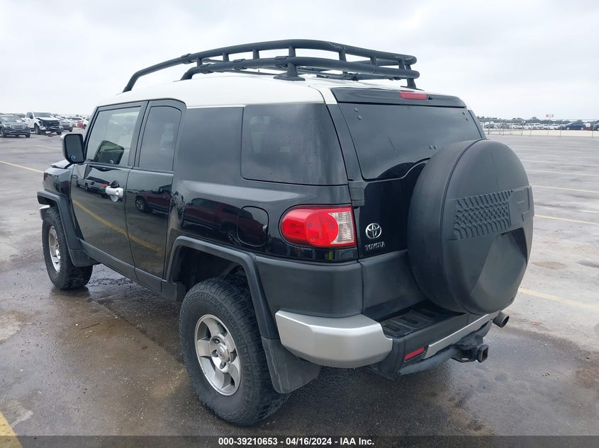 2010 Toyota Fj Cruiser VIN: JTEBU4BF4AK085027 Lot: 39210653