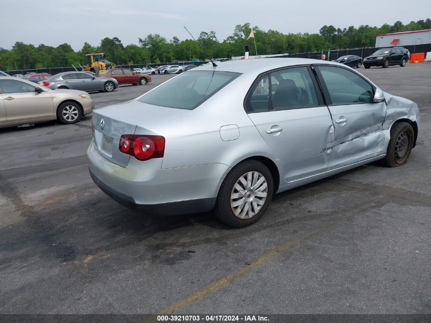 2010 Volkswagen Jetta S VIN: 3VWJZ7AJ6AM102196 Lot: 39210703